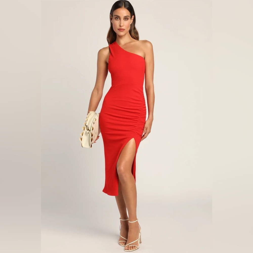 🆕❤️NWT Lulus Red One-Shoulder Bodycon Midi Dress • Small •